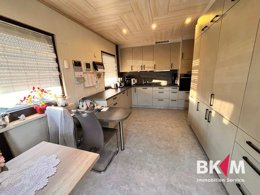 Immobilie in Grabfeld - Familienfreundliches Haus mit großem Garten 

 - Bild 4