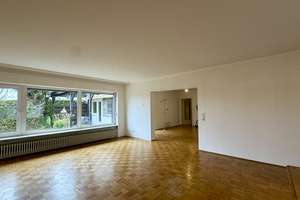 METZ IMMOBILIEN - Viel Platz für Familienleben und neue Wohnideen – 60439 Niederursel, Frankfurt am Main – Vorschaubild 3