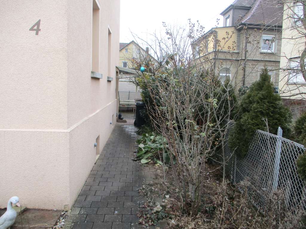 Immobilie in Eislingen/Fils - Zweifamilienhaus in guter Lage - Bild 1