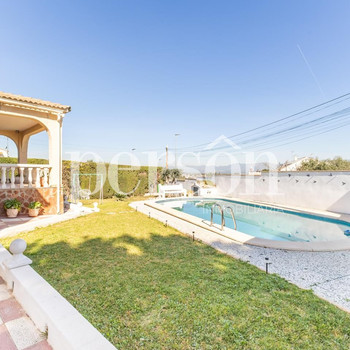 Familienchalet mit Pool