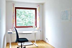 Großzügige 3 Zi. Whg mit Sonnenbalkon und PKW-Stellplatz im schönen Findorff – Die vollständige Adresse der Immobilie erhältst du vom Anbieter., 28215 Weidedamm, Bremen – Vorschaubild 4