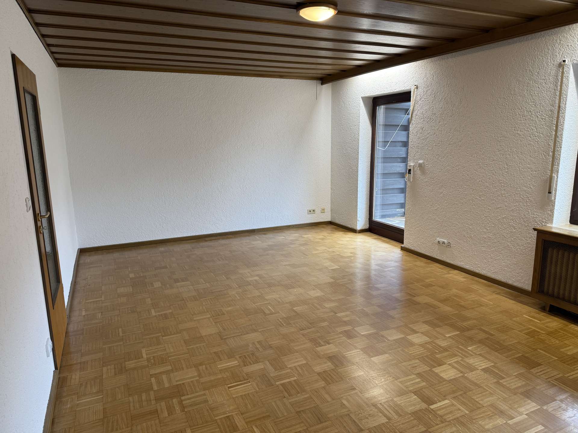 Immobilie in Röhrmoos - DHH in Röhrmoos in ruhiger Lage wartet auf Sie! - Bild 2