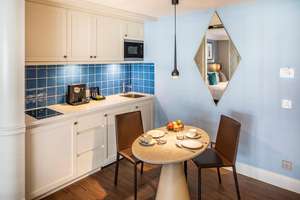 Stilvolles 1 Zimmer-Apartment mit Hotelservice – Hamburg Altstadt / HafenCity-Nähe (20459) – Die vollständige Adresse der Immobilie erhältst du vom Anbieter., 20459 Hamburg-Altstadt, Hamburg – Vorschaubild 6