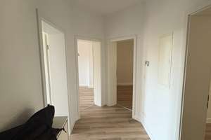 Erstbezug nach Modernisierung: 3-Zimmer Wohnung zentral in Kleefeld mit Balkon – Schulze-Delitzsch-Str. 1, III.OG rechts, 30625 Kleefeld, Hannover – Vorschaubild 3