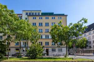 Ohne Makler! 4-Zimmer-Wohnung mit anspruchsvoller Ausstattung in Pempelfort
