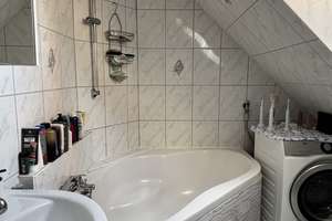 Gepflegte 2,5-Zimmer-Dachgeschosswohnung mit ausgebauter Dachbühne und Stellplatz in HN-Böckingen – Grünewaldstr. 9, 74080 Böckingen, Heilbronn – Vorschaubild 7