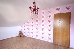 Lukratives 5 FH: Schöner Wohnen am Fuße des Glaubergs, herrlicher Fernblick, Balkon, Stellplatz – Die vollständige Adresse der Immobilie erhältst du vom Anbieter., 63695 Glauburg – Vorschaubild 49