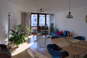 helle 2 Zimmer Whg. mit 2 Balkonen in Sendling