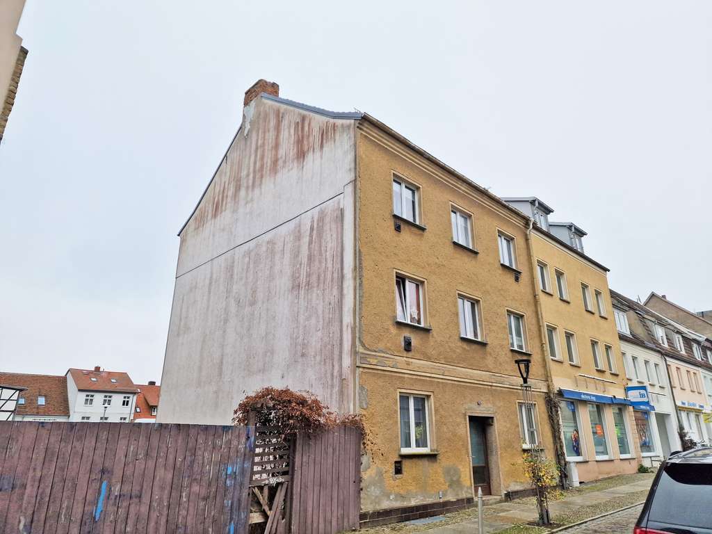 Immobilie in Anklam - Mehrfamilienhaus mit 6 Wohneinheiten in zentraler Lage - Stadt Anklam - Bild 3
