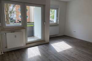 Renovierte 3-Zimmer-Wohnung mit Balkon – Hinter den Ellern 30, 28309 Hemelingen (Ortsteil), Bremen – Vorschaubild 4
