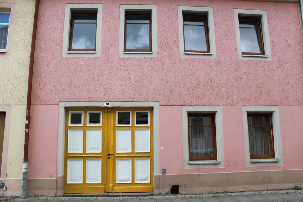 Immobilie in Oschatz - 5-Zimmer Reihenhaus in Oschatz mit Garage und Garten - Bild 0