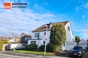 3 Familienhaus mit 2 Garagen in Mülheim-Saarn – Die vollständige Adresse der Immobilie erhältst du vom Anbieter., 45481 Saarn, Mülheim an der Ruhr – Vorschaubild 3