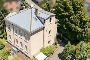 ***Wohnen und Arbeiten unter einem Dach – vielseitige Immobilie mit Potenzial im Dresdner Norden*** – Die vollständige Adresse der Immobilie erhältst du vom Anbieter., 1109 Klotzsche (Stadtteil), Dresden – Vorschaubild 2