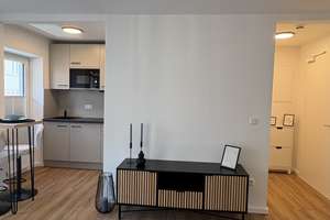 Nymphenburg: Erstbezug nach Kernsanierung - möbliertes Apartment mit Balkon  – Die vollständige Adresse der Immobilie erhältst du vom Anbieter., 80639 Nymphenburg, München – Vorschaubild 7