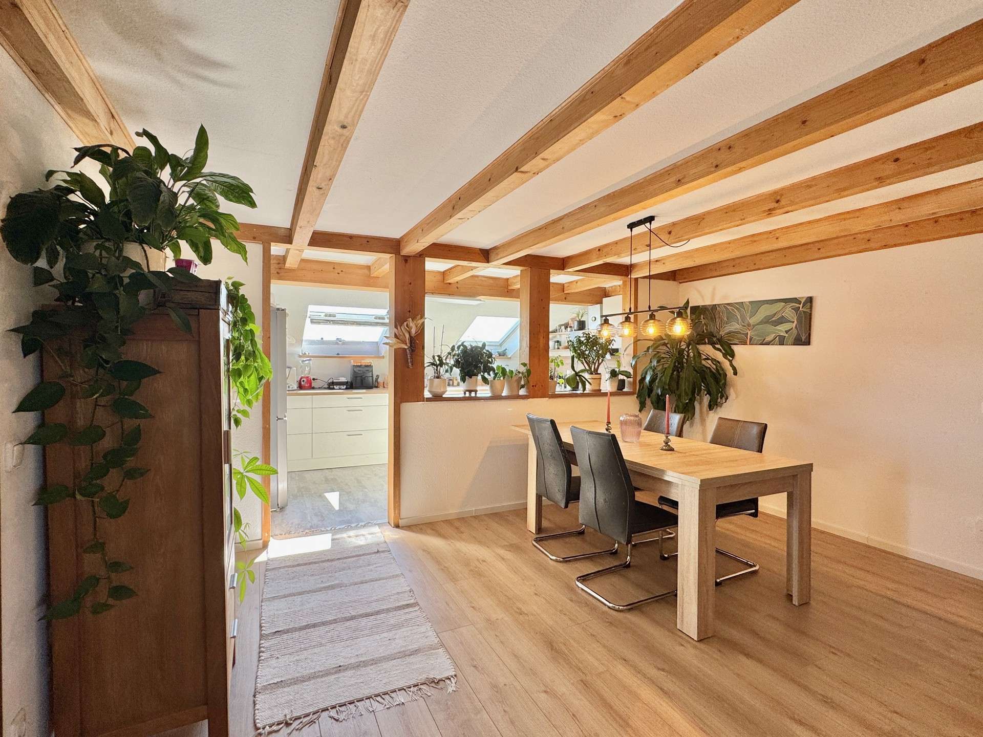 Immobilie in Emmerting - Riesiges Dreifamilienhaus - Perfekt für die ganze Familie, oder als Kapitalanlage - Bild 5