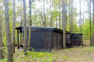 SCHÖNER BUNGALOW AM BEETZSEE ZU VERKAUFEN! NUR 100 METER BIS ZUM SEE! MIT ABGESCHLOSSENEM KANUPLATZ! – Campingplatz Flachsberg 1, 14778 Potsdam-Mittelmark (Kreis) – Vorschaubild 1