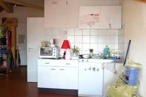 1 ZKB* extravagantes DG* maximal 1 Person* renoviert* inkl. kl. EBK* Wannenbad* zentral DA-Bessungen – Die vollständige Adresse der Immobilie erhältst du vom Anbieter., 64285 Bessungen, Darmstadt – Vorschaubild 5