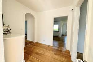Gepflegtes Freistehendes  Einfamilienhaus mit Anliegerwohnung, Gartenidylle, Terrasse und Garage – Die vollständige Adresse der Immobilie erhältst du vom Anbieter., 42655 Burg/Höhscheid, Solingen – Vorschaubild 4