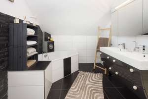 ARCHITEKTENTRAUM in Inzlingen: Luxus pur auf 203 m² mit 6 Zimmern, Dachterrasse, Whirlpool & Garage – Die vollständige Adresse der Immobilie erhältst du vom Anbieter., 79594 Inzlingen – Vorschaubild 27