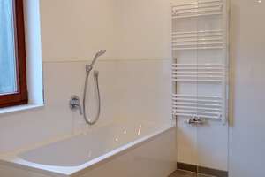 Exklusive, geräumige und sanierte 3-Zimmer-Wohnung mit Garten und EBK in Heidelberg – Die vollständige Adresse der Immobilie erhältst du vom Anbieter., 69118 Ziegelhausen, Heidelberg – Vorschaubild 5