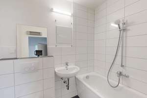 Property thumbnail 11