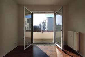 Altbauflair inklusive Südbalkon und Keller – Besichtigung nach Vereinbarung: 0172-3261193 – Die vollständige Adresse der Immobilie erhältst du vom Anbieter., 10179 Mitte (Ortsteil), Berlin – Vorschaubild 3