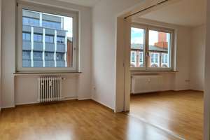 Bi-City | Helle 3,5-ZKB mit Balkon und Aufzug