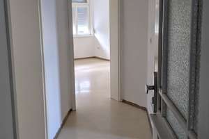 Helle 3 Zimmer Wohnung in Goho