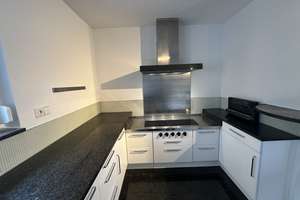 Wohnen über den Dächern von Stuttgart – Traumhafte Maisonette-Wohnung mit Sonnenterrasse & Weitblick – Die vollständige Adresse der Immobilie erhältst du vom Anbieter., 70599 Schönberg, Stuttgart – Vorschaubild 4