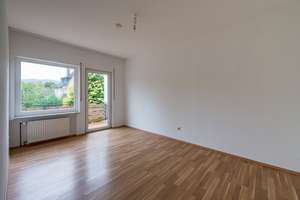 Bad Homburg: Reihenmittelhaus - Raumwunder mit kleinem Garten und 2 Stellplätzen  – Die vollständige Adresse der Immobilie erhältst du vom Anbieter., 61350 Bad Homburg vor der Höhe – Vorschaubild 12