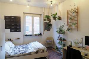 Erstbezug nach Sanierung: Charmante teilmöblierte 2,5-Zimmer-Wohnung in der Karlsruher Südstadt – Die vollständige Adresse der Immobilie erhältst du vom Anbieter., 76137 Südstadt, Karlsruhe – Vorschaubild 1