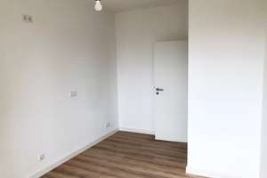 ***Neuwertig! Gut geschnittene 2­ Zi.­ Wohnung mit Stellplatz im Hof*** – Am Schloßpark 102, 65203 Biebrich, Wiesbaden – Vorschaubild 7