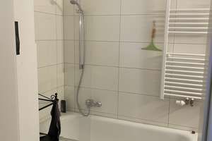 Sehr schön sanierte Etagenwohnung mit 2 Balkonen und Wohnküche! – Die vollständige Adresse der Immobilie erhältst du vom Anbieter., 68169 Neckarstadt-West, Mannheim – Vorschaubild 3