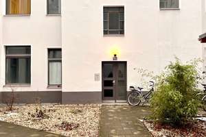 Gemütliche Altbauwohnung im ruhigen Hinterhaus  - mitten in Kreuzberg – Die vollständige Adresse der Immobilie erhältst du vom Anbieter., 10967 Kreuzberg, Berlin – Vorschaubild 16