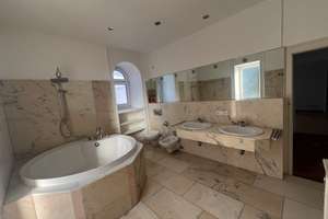 Luxury 3- to 4-bedroom penthouse apartment in a historic villa without an elevator – Die vollständige Adresse der Immobilie erhältst du vom Anbieter., 65193 Nordost, Wiesbaden – Vorschaubild 38