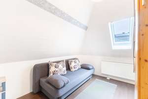 Helle 3-Zimmer-Dachgeschosswohnung (Zweifamilienhaus) in Uni-Nähe – ideal für Singles, Paare oder WG – Die vollständige Adresse der Immobilie erhältst du vom Anbieter., 34127 Nord (Holland), Kassel – Vorschaubild 4