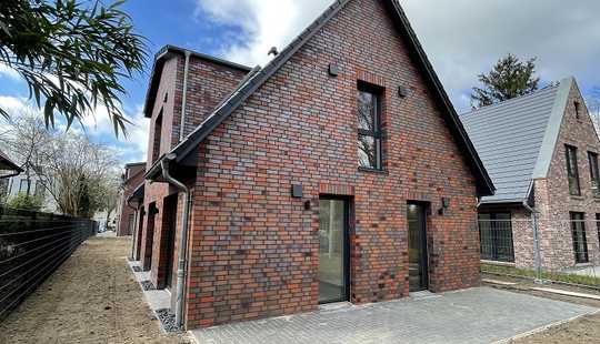 Bild von Neubau-Einfamilienhaus: Stilvolles Wohnen mit Top-Ausstattung in grüner Lage von Volksdorf