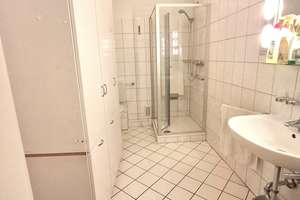 Charmantes Mehrfamilienhaus in ruhiger Seitenstraße – Emmastr. 23, 42285 Barmen, Wuppertal – Vorschaubild 7
