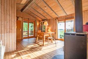 Ein herrlicher Rückzugsort: charmantes Wochenend-Blockhaus auf idyllischem Grundstück – Die vollständige Adresse der Immobilie erhältst du vom Anbieter., 86444 Affing – Vorschaubild 1