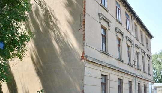 Bild von Renovierungsbedürftiges Mehrfamilienhaus mit großem Potenzial!