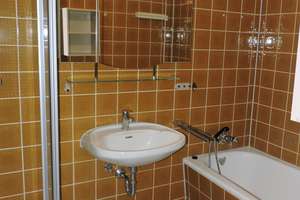 Helle, großzügige 3-Zimmer-Wohnung mit schönem Balkon . Provisionsfrei – Die vollständige Adresse der Immobilie erhältst du vom Anbieter., 63073 Bieber, Offenbach am Main – Vorschaubild 10