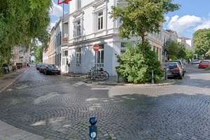 Nähe Osterdeich ! Individuelle Maisonettwohnung mit Sonnenbalkon und Blick über das Viertel – Die vollständige Adresse der Immobilie erhältst du vom Anbieter., 28203 Ostertor, Bremen – Vorschaubild 3