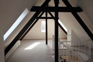 Attraktive 4-Zimmer Dachgeschosswohnung mit Balkon in Osnabrück Innenstadt – Die vollständige Adresse der Immobilie erhältst du vom Anbieter., 49074 Innenstadt, Osnabrück – Vorschaubild 7