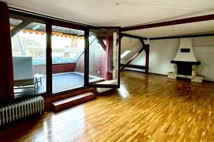 143 m² Dachgeschoss Altbaucharme mit Terrasse über den Dächern Moabits – Die vollständige Adresse der Immobilie erhältst du vom Anbieter., 10553 Moabit, Berlin – Vorschaubild 4