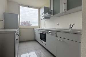*Lichtdurchflutete 3-Zimmer-Wohnung mit Loggia und TG-Stellplatz* – Die vollständige Adresse der Immobilie erhältst du vom Anbieter., 50735 Niehl, Köln – Vorschaubild 8
