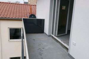 Kuschlige gehobene 2 1/2 Raum Wohnung mit schönem riesigen Balkon ca. 10 m2 – Die vollständige Adresse der Immobilie erhältst du vom Anbieter., 39112 Sudenburg, Magdeburg – Vorschaubild 15
