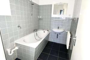 Über den Dächern von Fischeln! Familienwohnung mit Balkon! – Remscheider Straße 16, 47807 Fischeln, Krefeld – Vorschaubild 13