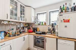 Trudering – Mehrfamilienhaus mit 6 Wohneinheiten und sonnigem Grundstück, teilweise bezugsfrei – Die vollständige Adresse der Immobilie erhältst du vom Anbieter., 81825 Gartenstadt Trudering, München – Vorschaubild 15