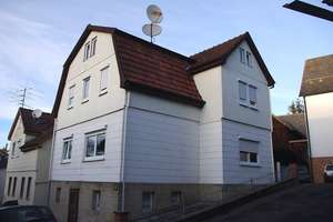 Gepflegtes, renoviertes Einfamilienhaus mit Einbauküche und Terrasse – Die vollständige Adresse der Immobilie erhältst du vom Anbieter., 96472 Rödental – Vorschaubild 7