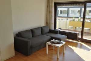 Exklusive, möblierte 1-ZKB mit Blick über die Dächer / Fully furbished appartment Westend-Süd